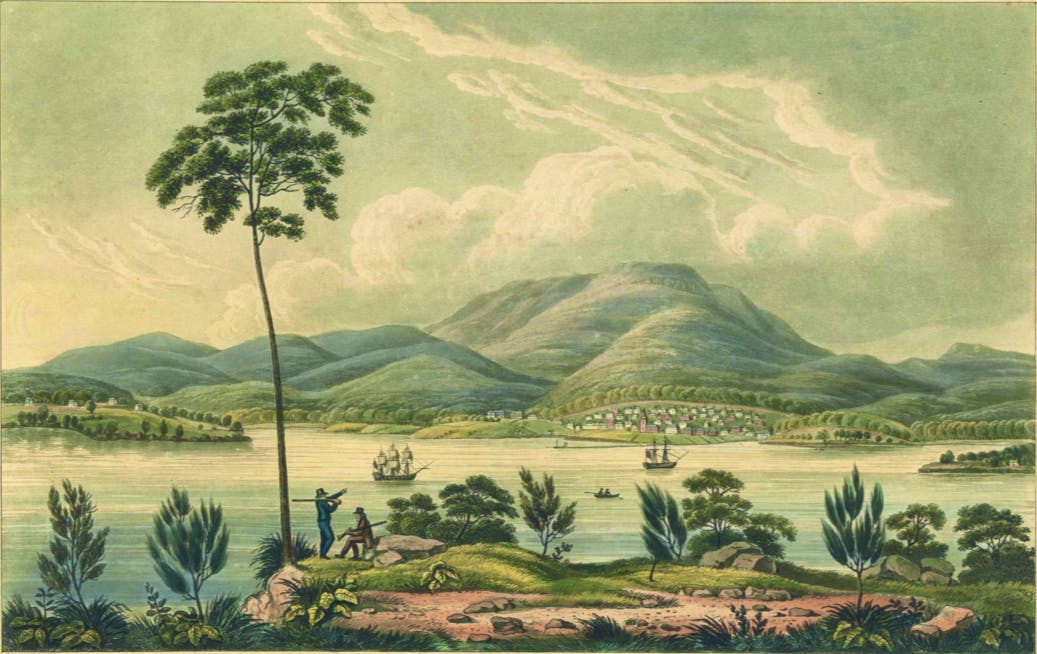 LORD DON ／don Tasmania essay Mountain Home turns another page in history > Air Combat