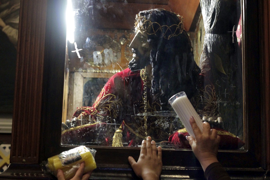 Procesión de Viernes Santo en Puebla — Shorthand Social Procesión de Viernes Santo en Puebla — Shorthand Social