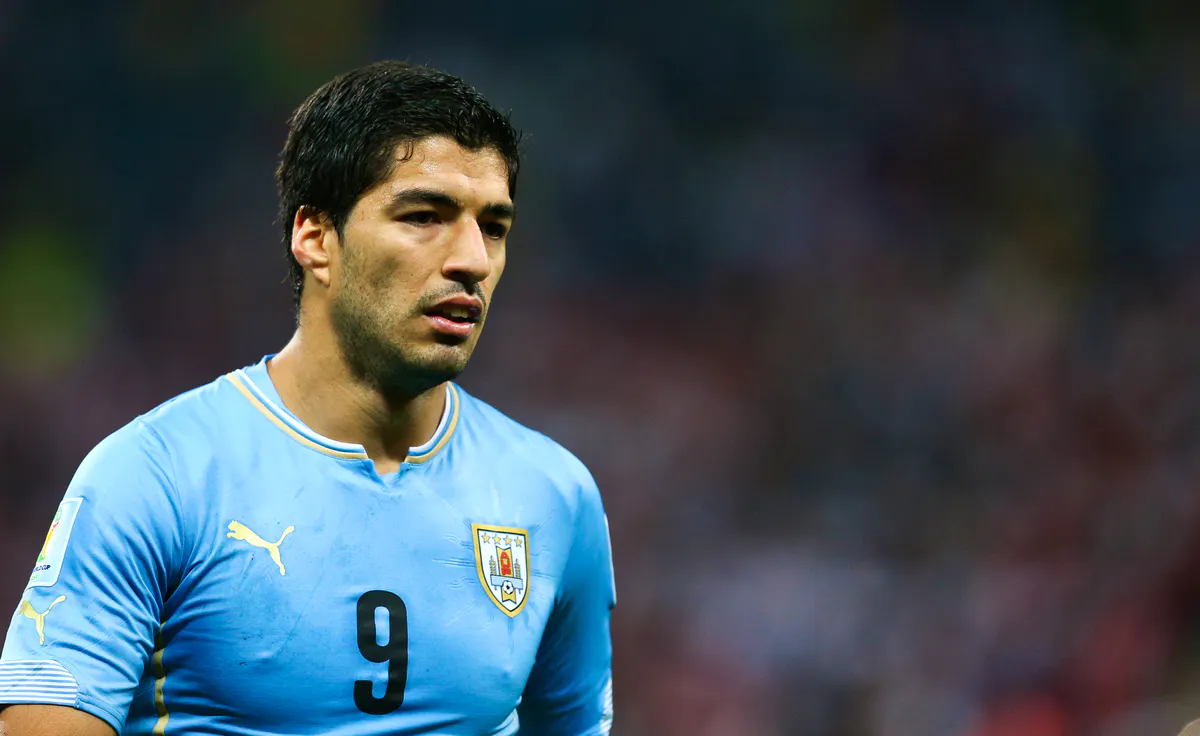 URUGUAY Y M XICO COMANDAN EL GRUPO C Shorthand Social