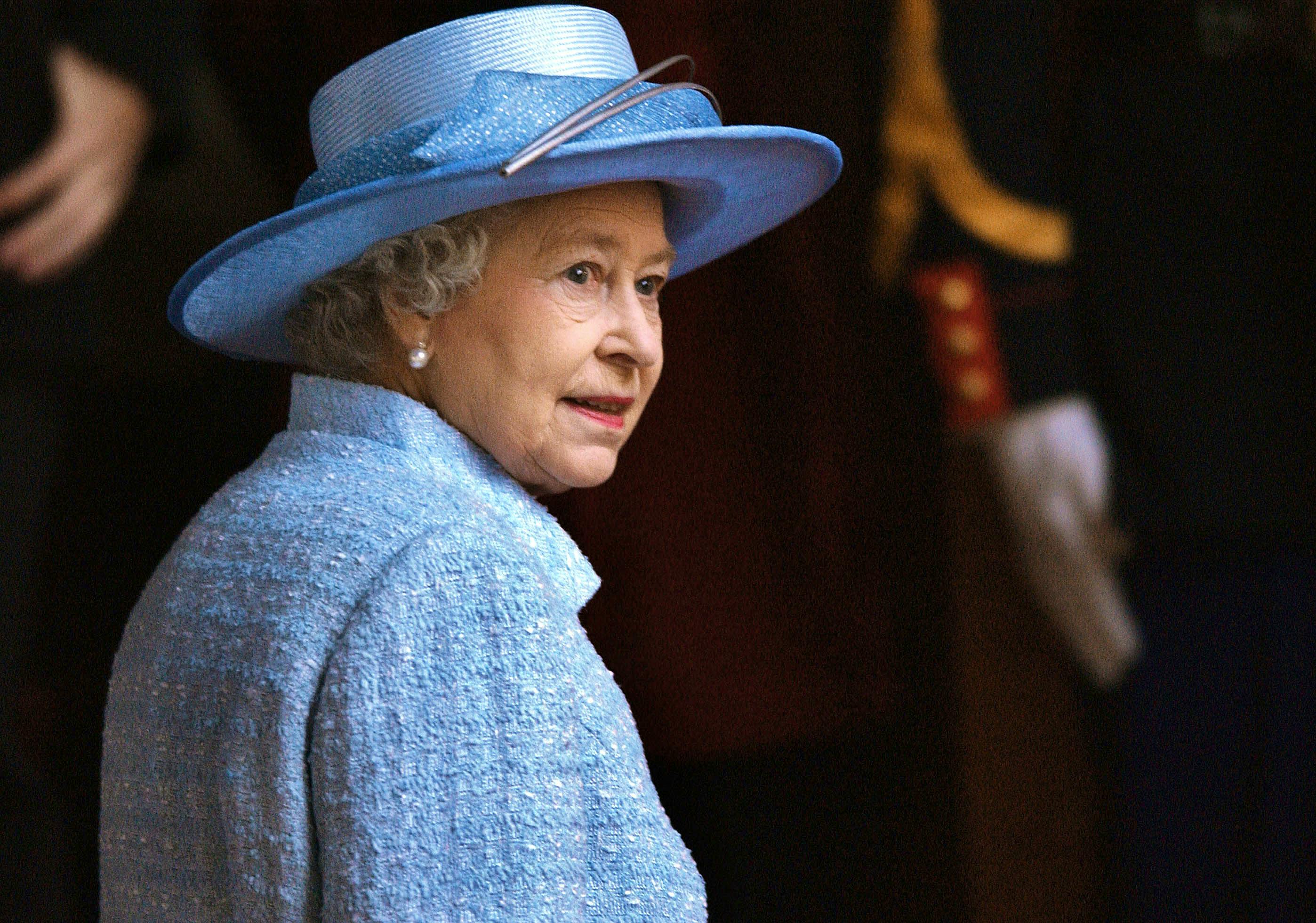 Jubilé d'Elizabeth II : Margaret Tyler, fan absolue de la reine  d'Angleterre, a plus de 1200 goodies royaux, image size:1100x771