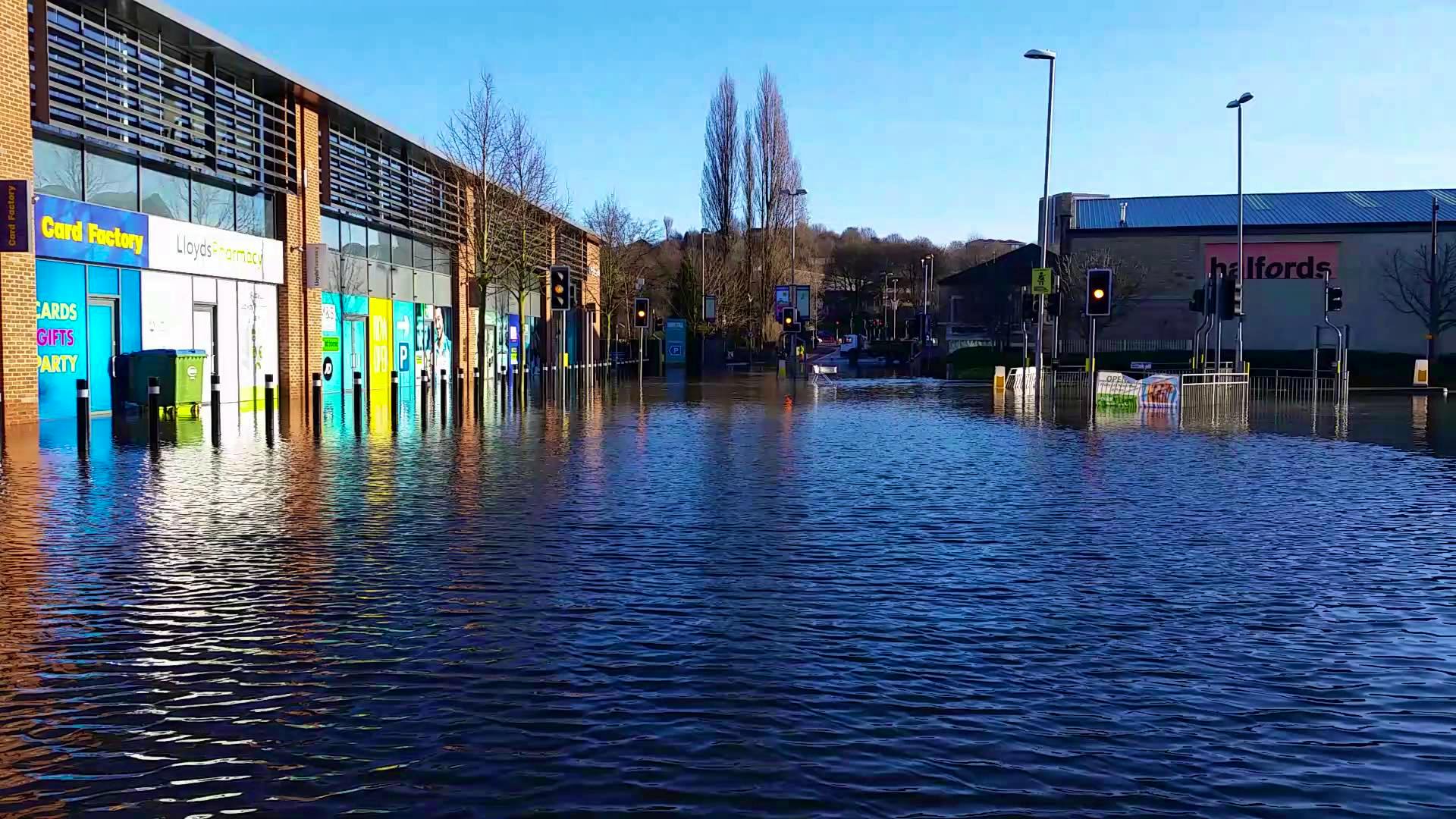 How will flood defences protect Kirkstall in future? — Shorthand Social