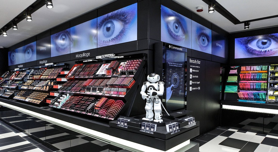 A branch of the French make up and beauty chain, Sephora, located