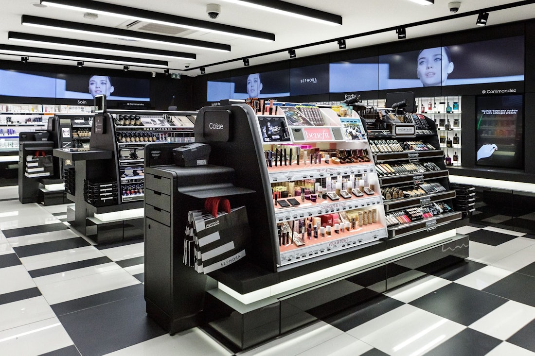Sephora, cosmetics, fragrances - Selective Retailing - LVMH